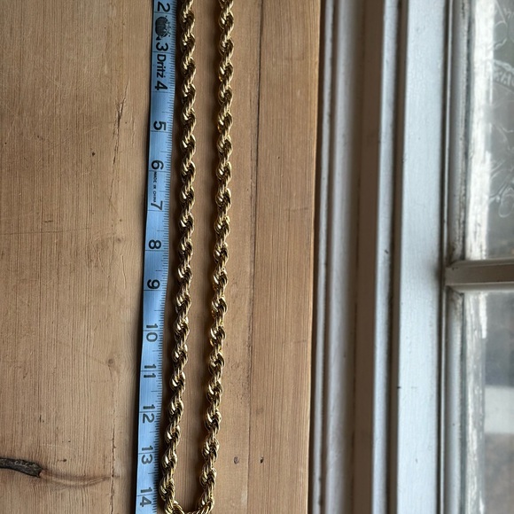 Gold Rope Chunky Chain Necklace with Classic Rope Design - Picture 11 of 15